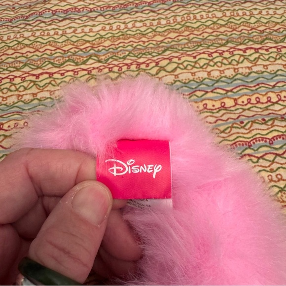 Girls Minnie Mouse Earmuffs Pink and Black Sequin - Picture 7 of 7